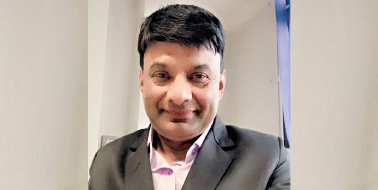 राजेश अधिकारी
